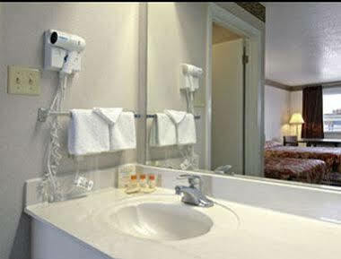 Days Windcrest By Wyndham San Antonio